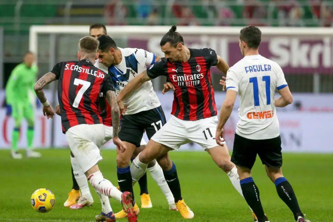 AC米兰惨败无缘晋级,遗憾之情溢于言表 AC米兰惨败无缘晋级,遗憾之情溢于言表