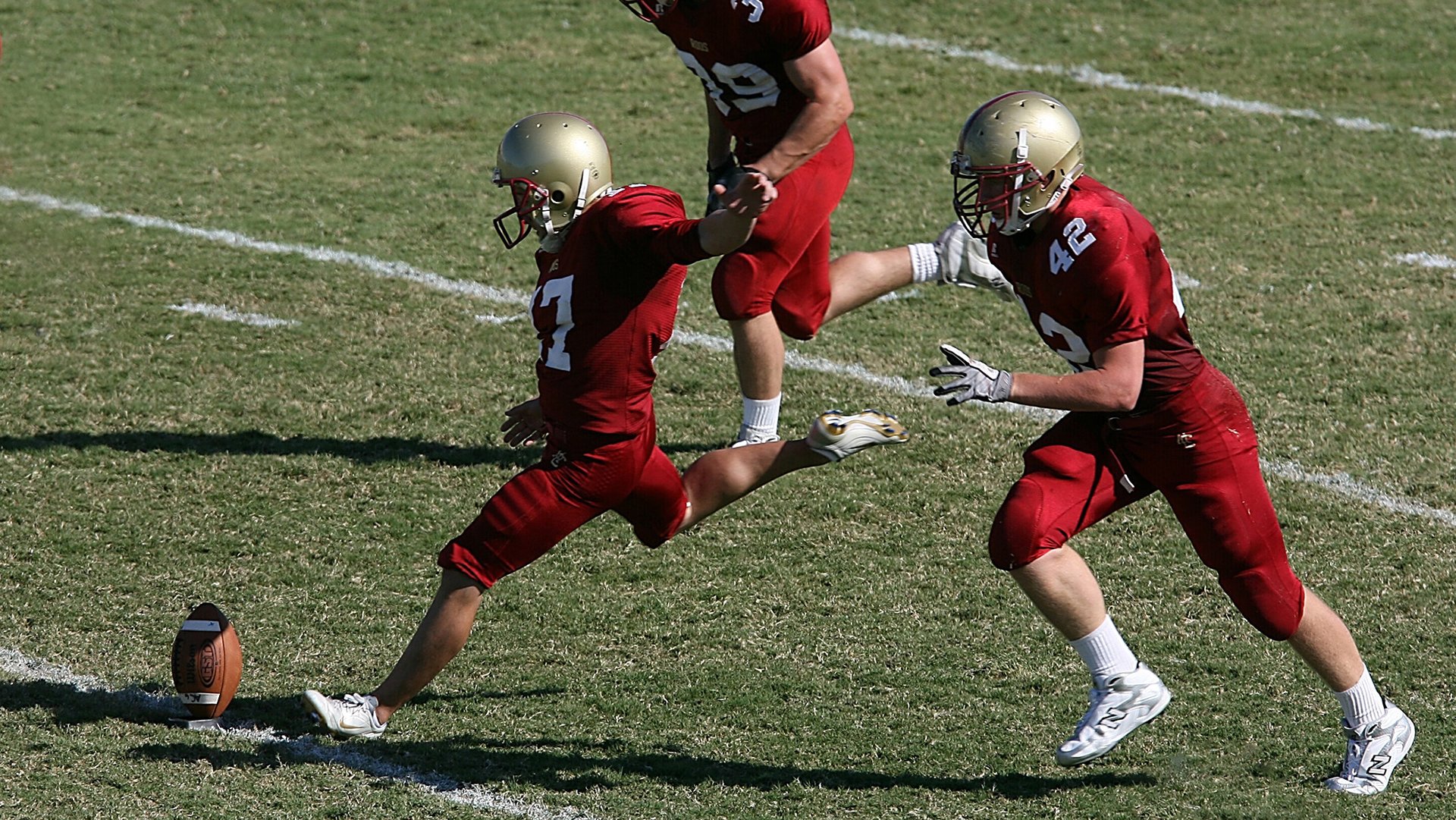 格纳布里单节爆发引燃战局，巴西闪电战击溃卡塔尔