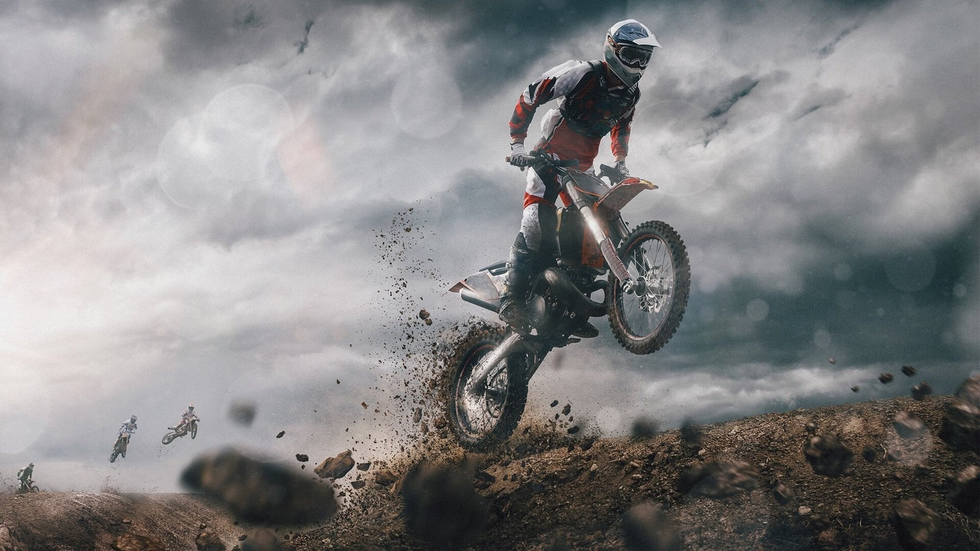 逆转之夜与纪录之光，赛场上的双重奏